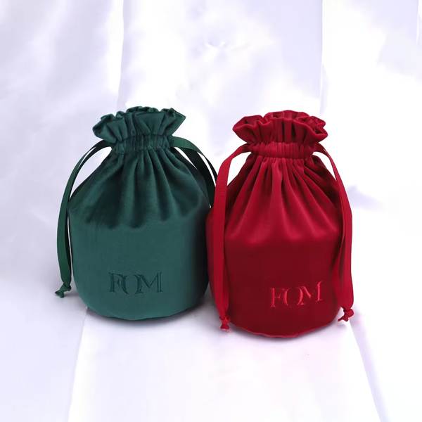 Custom Velvet Bags-2